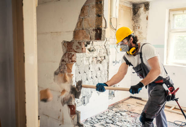 Best Custom Concrete Contractor  in Merrill, WI
